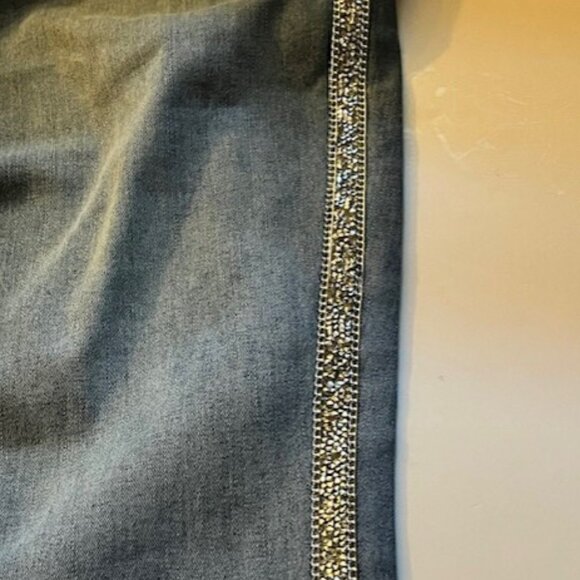 *NWT GUESS Embellished Jeans - Blue - Women's Size 34 - Picture 3 of 5